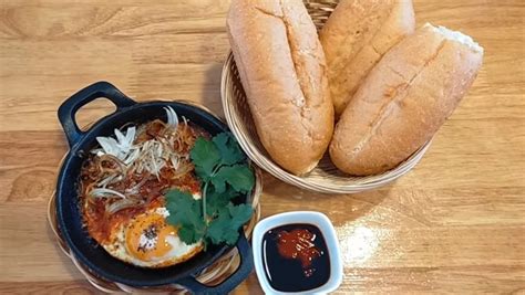  Bánh Mì Cá Ningde: Sự kết hợp kỳ lạ giữa bánh mì giòn rụm và cá tươi ngon!