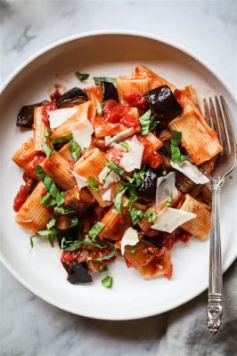  Pasta alla Norma: Một món ăn truyền thống Sicilia đầy màu sắc và hương vị